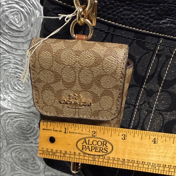 Coach Multi Attachments Case Bag Charm Leather With Gold-Tone Hardware (AirPods) - Picture 10 of 13
